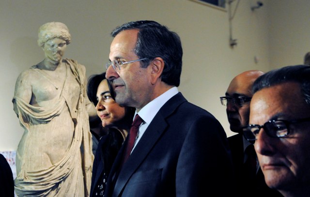 Σε υπηρεσιακή σύσκεψη στο Μουσείο της Ακρόπολης ο πρωθυπουργός