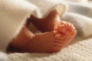 Ακόμα και τα «ασφαλή» επίπεδα ρύπανσης απειλούν τα μωρά