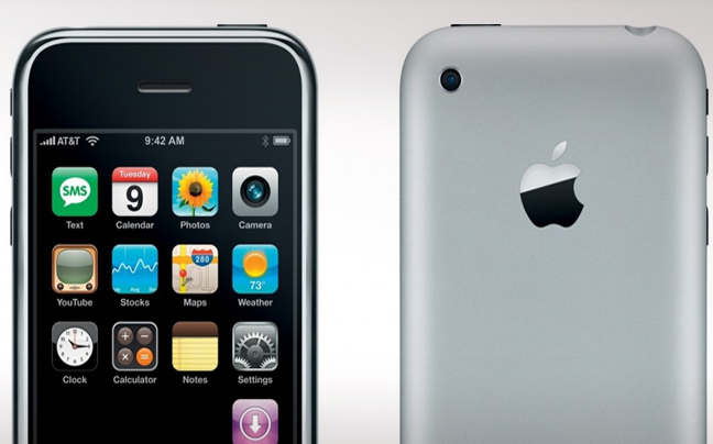 Τιμές έως και 1.200 δολάρια πιάνει το iPhone 2G