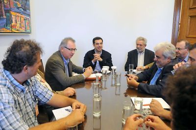 «Ο ΣΥΡΙΖΑ στήριζε και στηρίζει τα δίκαια αιτήματα των εργαζομένων»