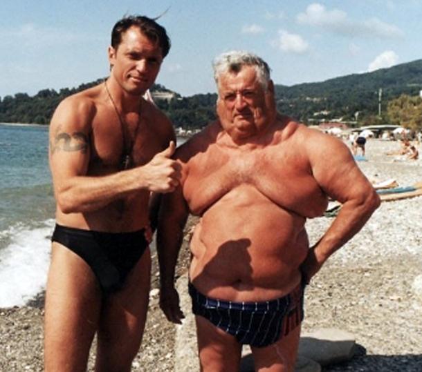 Άνθρωποι που κυκλοφορούν ανάμεσά μας