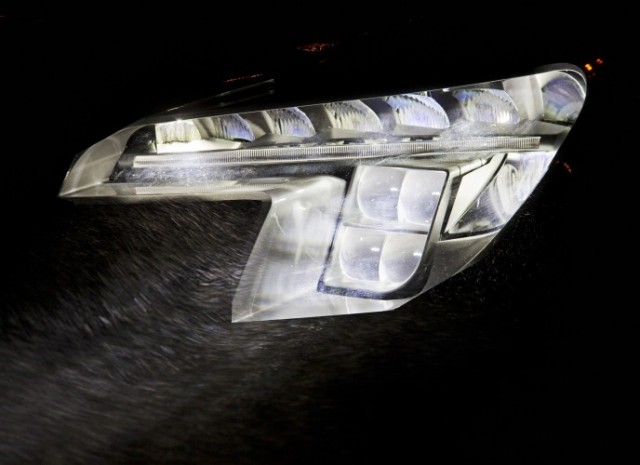 Καινοτόμο σύστημα φωτισμού από την Opel