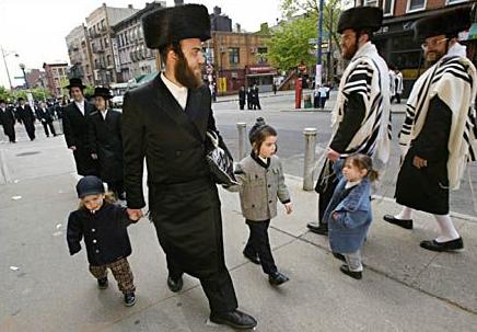 Εκτός Ευρώπης βλέπουν τον μέλλον τους οι περισσότεροι Εβραίοι της Βρετανίας