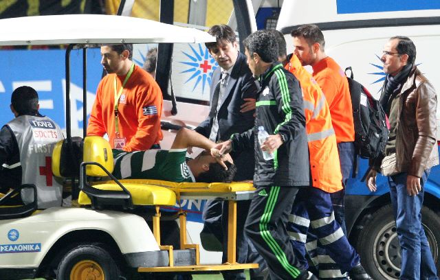 «Πείτε μου πόσο έληξε το ματς!»