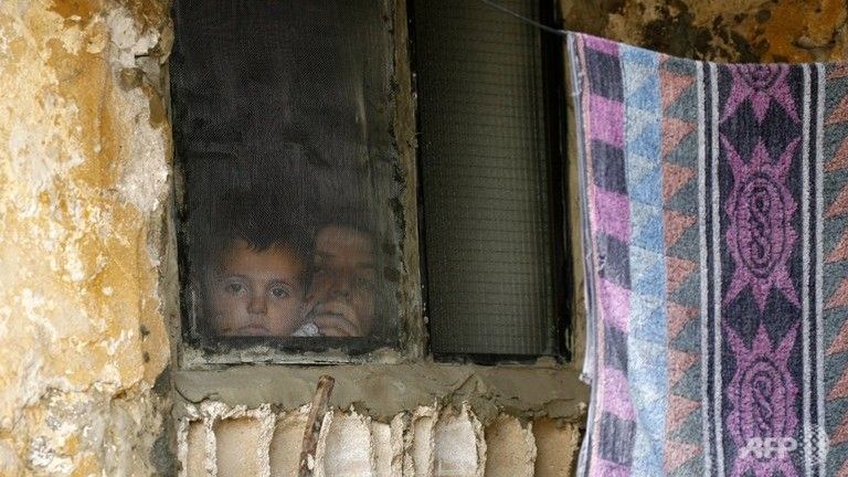 Καταγγελίες για φυλακίσεις Σύρων που επιχειρούν να ξεφύγουν από τον πόλεμο
