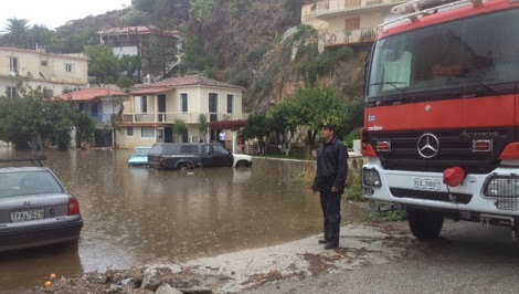 Εκτεταμένες ζημιές στις Σπέτσες προκάλεσαν οι πλημμύρες