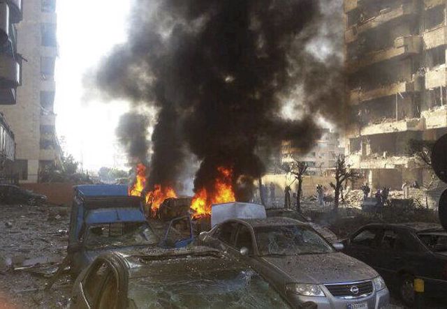 Η συριακή αεροπορία έβαλε εναντίον μιας πόλης στη μεθόριο με τον Λίβανο