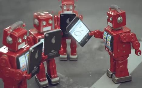Μήπως τα κινητά μάς καθιστούν ρομπότ;