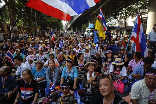«Καθάρισε» περιοχή με διαδηλωτές στην Μπανγκόκ