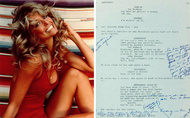 Στο σφυρί το&#8230;  διάσημο κόκκινο μαγιό της Farrah Fawcett