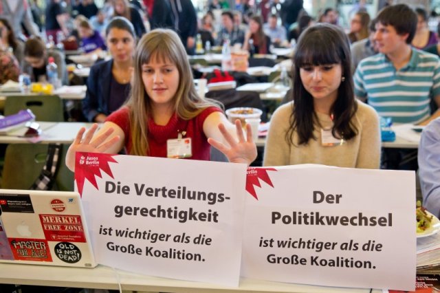 Κατά της συμμετοχής στον κυβερνητικό συνασπισμό η νεολαία του SPD