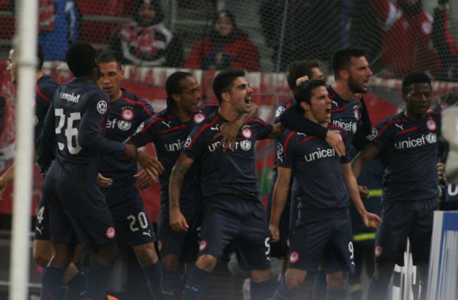 Στους «16» του Champions League ο Ολυμπιακός