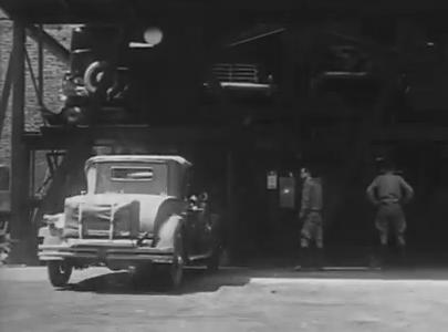 Κατασκευή για πάρκινγκ από το 1932