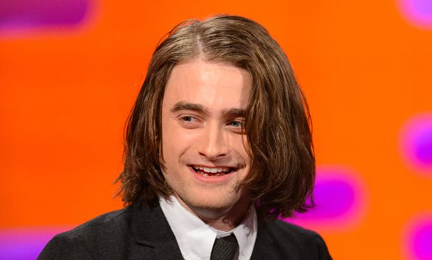 Με extensions ο Daniel Radcliffe για τη νέα του ταινία