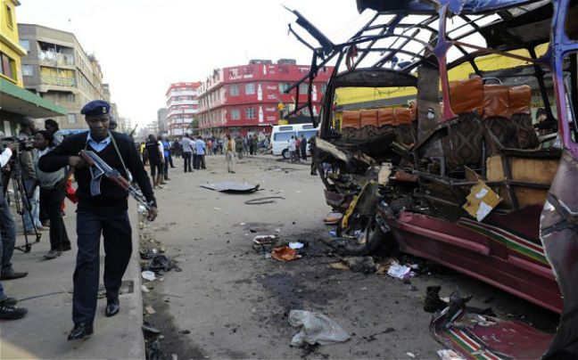 Έξι νεκροί από την επίθεση σε λεωφορείο στο Ναϊρόμπι