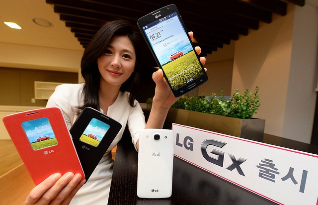 Καινούριο smartphone με μεγάλη οθόνη από την LG