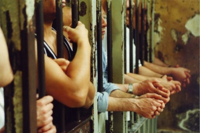 Ελεύθεροι πάνω από 120 όμηροι σε φυλακή της Βραζιλίας