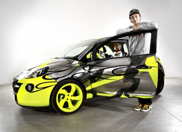 Opel Adam με την υπογραφή του Valentino Rossi