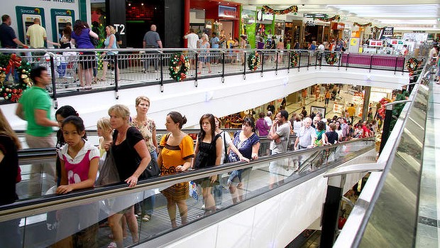 Οι Αυστραλοί δαπανούν 1,5 εκατ. δολάρια το λεπτό σε ψώνια