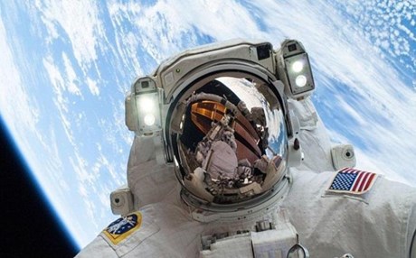 Selfie από το… διάστημα