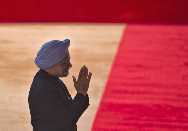 Αποχωρεί από την πολιτική μετά τις εκλογές ο Ινδός πρωθυπουργός
