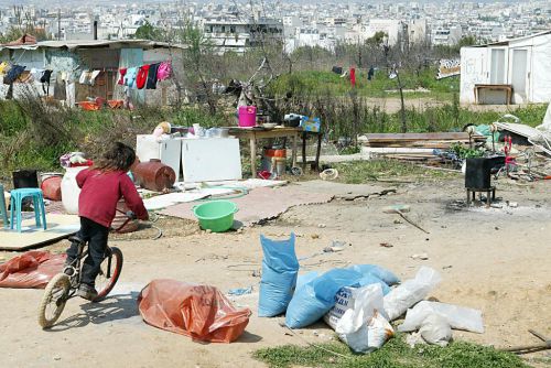 Έξωση στους αθίγγανους κάνει το εμπορικό κέντρο Ηρακλείου