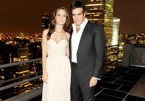 Γαμπρός ντύνεται ο David Copperfield