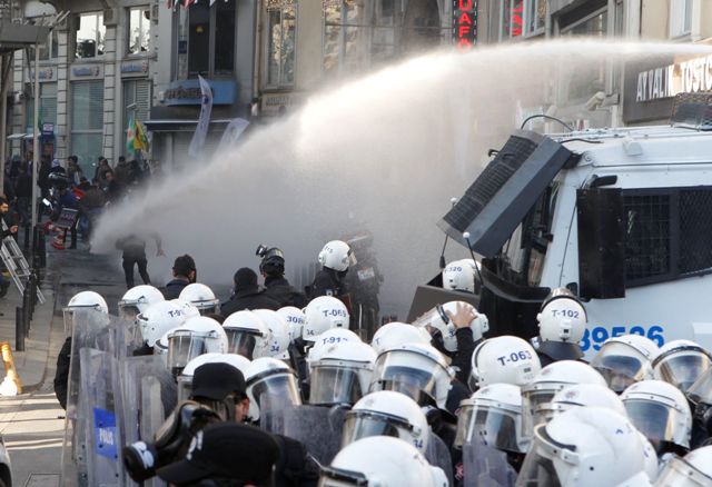 Συνεχίζονται οι διαδηλώσεις κατά της κυβέρνησης Ερντογάν