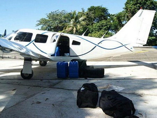Εντοπίστηκε αεροσκάφος φορτωμένο με μισό τόνο κοκαΐνη