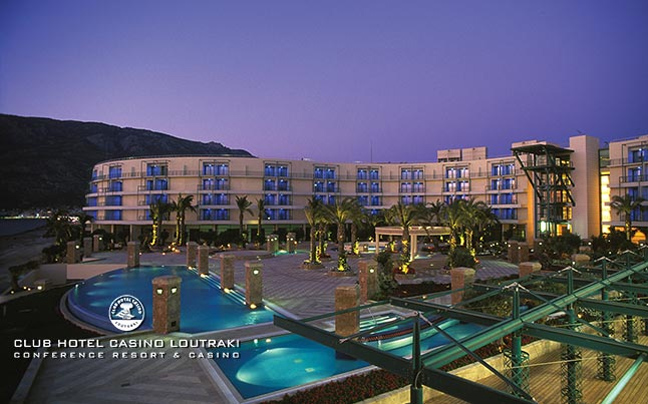 Διήμερο στο Resort Club Hotel Casino Loutraki με 99 ευρώ