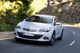 Opel Astra με 200 ίππους