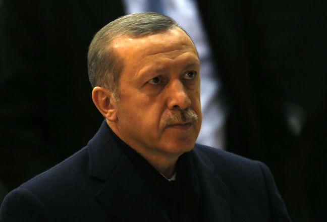 Μήνυση Ερντογάν στην εφημερίδα Cumhuriyet