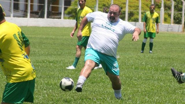Το ποδόσφαιρο… αδυνατίζει!