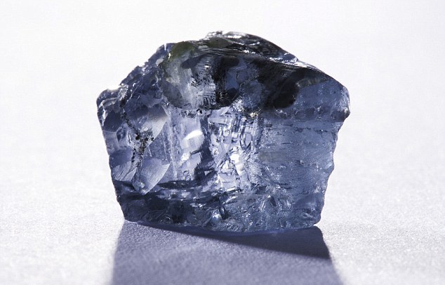 Σπάνιο μπλε διαμάντι ανακαλύφθηκε σε ορυχείο της Αφρικής