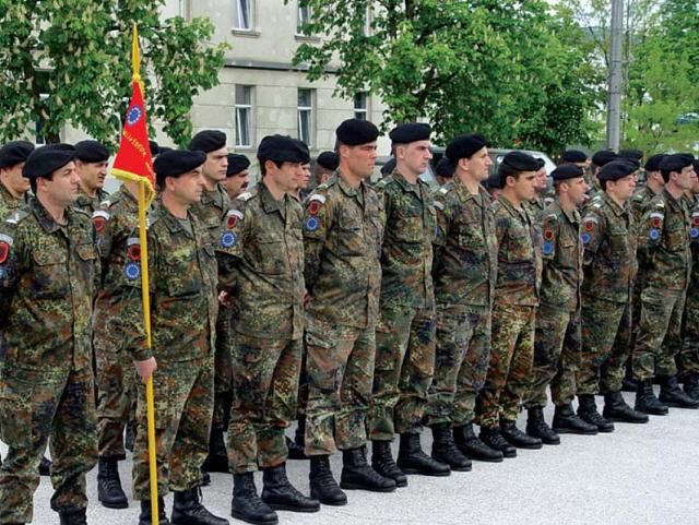 Απορρίπτει στρατιωτικές επιχειρήσεις στο εξωτερικό η πλειοψηφία των Γερμανών