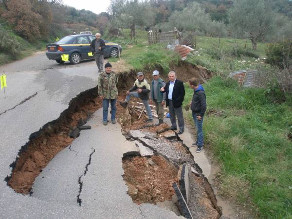 Σοβαρές ζημιές σε δρόμους της Μεσσηνίας από βροχοπτώσεις