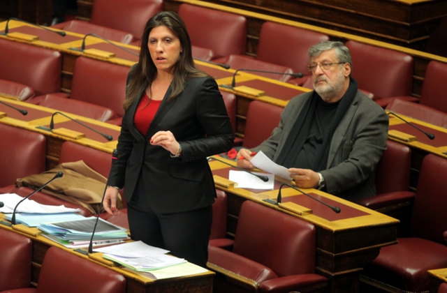 «Παρών» ο ΣΥΡΙΖΑ στην τροπολογία για τους δικαστικούς