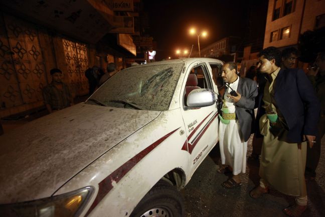 Εκρήξεις και πυρά στην Υεμένη