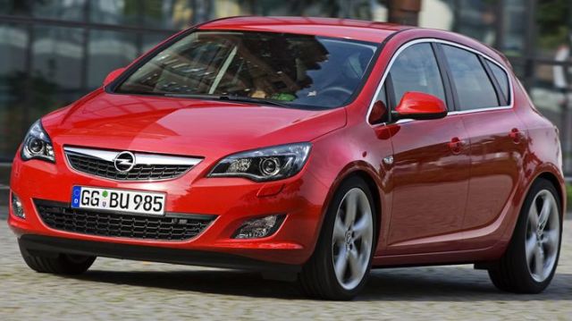 Με νέα γκάμα πετρελαιοκινητήρων το Opel Astra