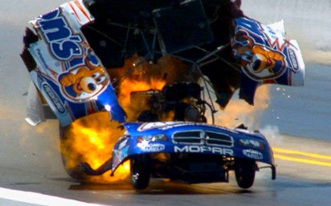 Drag racer μετατρέπεται ξαφνικά σε… κάμπριο