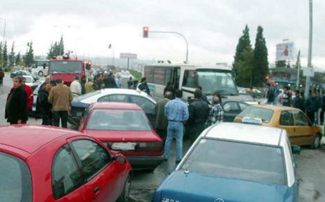 Καραμπόλα στον περιφερειακό της Θεσσαλονίκης