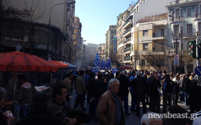 Συγκεντρώνονται οι αγρότες στην Πλατεία Βάθη