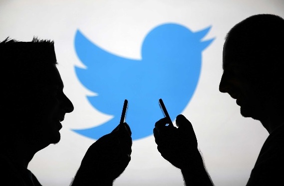 Το Twitter επιτρέπει σε αγνώστους να σας στέλνουν μηνύματα