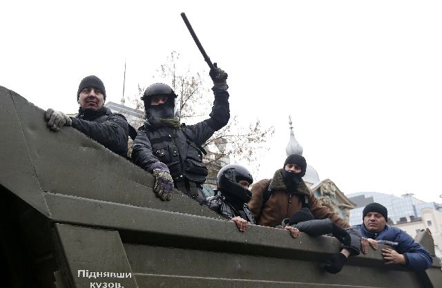 Έρευνα για «τρομοκρατία» διέταξε η γενική εισαγγελία της Ουκρανίας