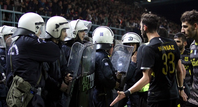 «Εικόνες θλίψης στο Πλατανιάς-Άρης»