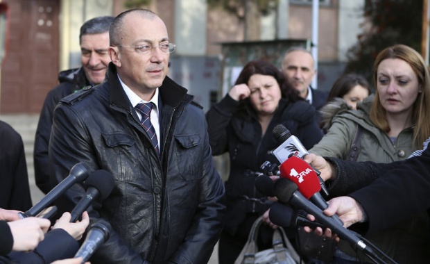 Ο εκλεκτός του Βελιγραδίου νικητής των δημοτικών εκλογών στη βόρεια Μιτρόβιτσα
