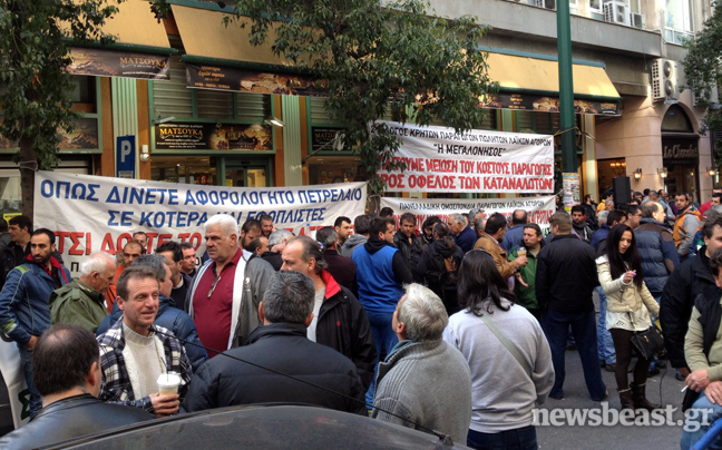 Στο υπουργείο Οικονομικών οι παραγωγοί λαϊκών αγορών