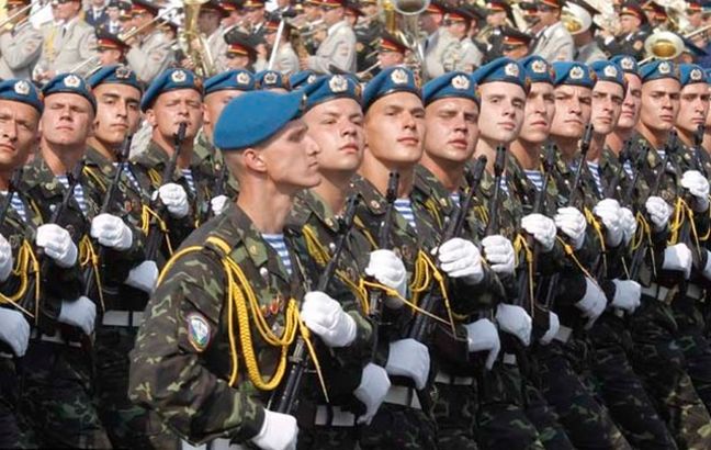 «Οι ουκρανικές δυνάμεις θα παραμείνουν στην Κριμαία»