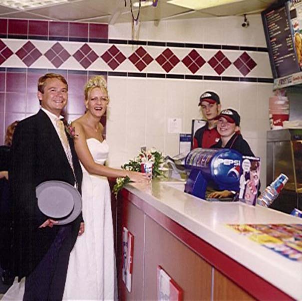 Η τρέλα πάει… fast food