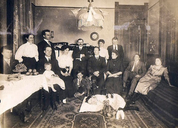 Μεταθανάτιες φωτογραφίες που προκαλούν ανατριχίλα